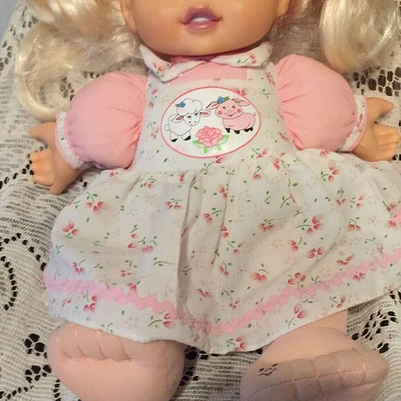 Vintage 2002 DSI Talking Doll - Picture 4 of 12